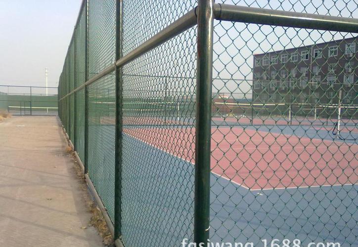 中国工厂网 房地产工厂网 室外设施 护栏 排球场地围网体育场球场围网